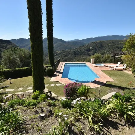 Villa Disfruta De Privacidad Seguridad Y Naturaleza En La Zagaleta